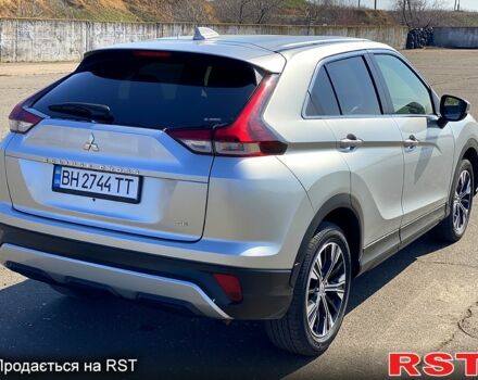 Сірий Міцубісі Eclipse Cross, об'ємом двигуна 1.5 л та пробігом 37 тис. км за 23900 $, фото 4 на Automoto.ua