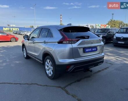 Серый Мицубиси Eclipse Cross, объемом двигателя 1.5 л и пробегом 25 тыс. км за 20100 $, фото 6 на Automoto.ua