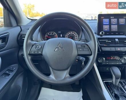 Серый Мицубиси Eclipse Cross, объемом двигателя 1.5 л и пробегом 25 тыс. км за 20100 $, фото 15 на Automoto.ua