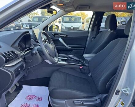 Серый Мицубиси Eclipse Cross, объемом двигателя 1.5 л и пробегом 25 тыс. км за 20100 $, фото 13 на Automoto.ua