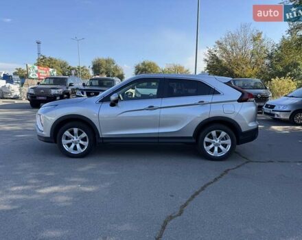 Серый Мицубиси Eclipse Cross, объемом двигателя 1.5 л и пробегом 25 тыс. км за 20100 $, фото 7 на Automoto.ua