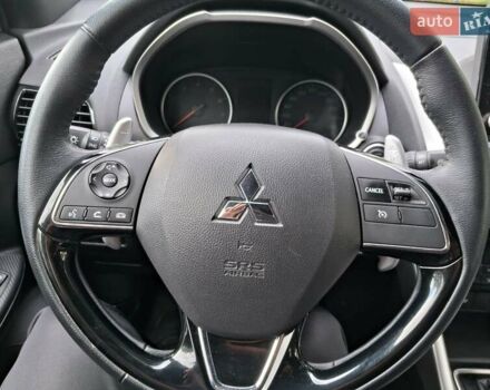 Сірий Міцубісі Eclipse Cross, об'ємом двигуна 2 л та пробігом 79 тис. км за 21900 $, фото 16 на Automoto.ua