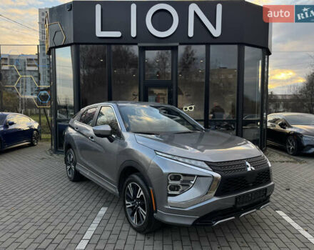 Серый Мицубиси Eclipse Cross, объемом двигателя 1.5 л и пробегом 34 тыс. км за 20899 $, фото 2 на Automoto.ua