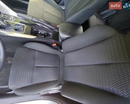 Сірий Міцубісі Eclipse Cross, об'ємом двигуна 1.5 л та пробігом 80 тис. км за 18700 $, фото 10 на Automoto.ua