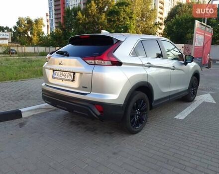 Серый Мицубиси Eclipse Cross, объемом двигателя 1.5 л и пробегом 80 тыс. км за 18500 $, фото 5 на Automoto.ua