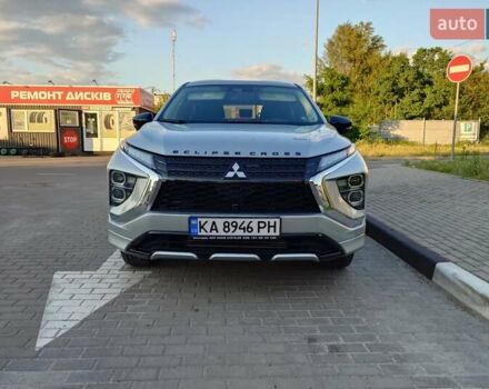 Серый Мицубиси Eclipse Cross, объемом двигателя 1.5 л и пробегом 80 тыс. км за 18500 $, фото 2 на Automoto.ua