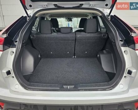 Серый Мицубиси Eclipse Cross, объемом двигателя 1.5 л и пробегом 1 тыс. км за 24700 $, фото 9 на Automoto.ua