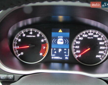 Серый Мицубиси Eclipse Cross, объемом двигателя 2 л и пробегом 19 тыс. км за 27500 $, фото 26 на Automoto.ua