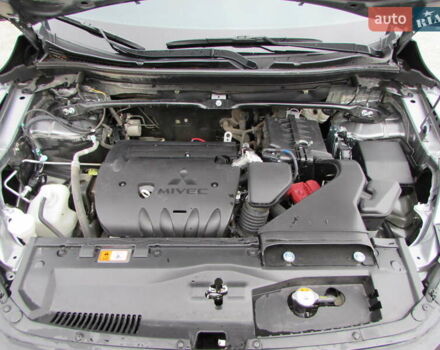 Серый Мицубиси Eclipse Cross, объемом двигателя 2 л и пробегом 19 тыс. км за 27500 $, фото 32 на Automoto.ua