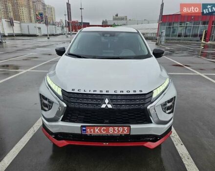 Серый Мицубиси Eclipse Cross, объемом двигателя 1.5 л и пробегом 1 тыс. км за 24700 $, фото 4 на Automoto.ua