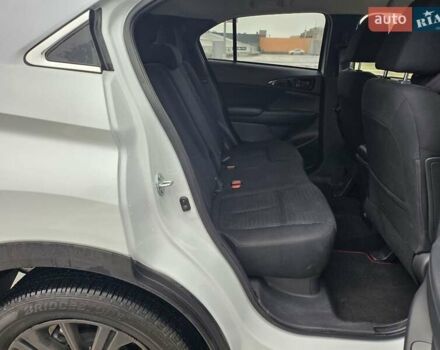 Серый Мицубиси Eclipse Cross, объемом двигателя 1.5 л и пробегом 1 тыс. км за 24700 $, фото 17 на Automoto.ua