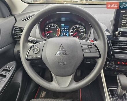 Серый Мицубиси Eclipse Cross, объемом двигателя 1.5 л и пробегом 1 тыс. км за 24700 $, фото 22 на Automoto.ua