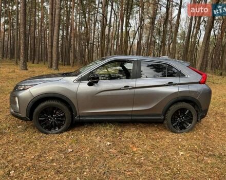 Серый Мицубиси Eclipse Cross, объемом двигателя 1.5 л и пробегом 54 тыс. км за 15800 $, фото 1 на Automoto.ua