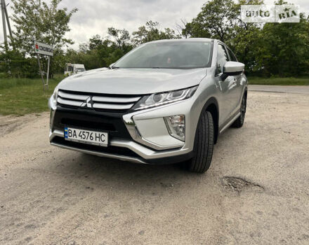 Серый Мицубиси Eclipse Cross, объемом двигателя 1.5 л и пробегом 118 тыс. км за 16900 $, фото 1 на Automoto.ua