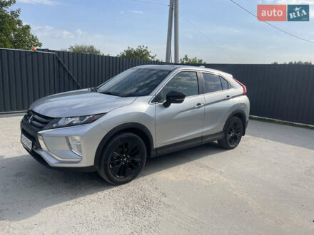 Міцубісі Eclipse Cross 2018 у Вышгороде на Automoto.ua Сірий Міцубісі Eclipse Cross, об'ємом двигуна 1.5 л та пробігом 124 тис. км за 14900 $, фото 1 на Automoto.ua