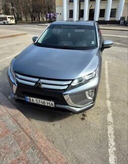 Серый Мицубиси Eclipse Cross, объемом двигателя 1.5 л и пробегом 134 тыс. км за 15400 $, фото 1 на Automoto.ua