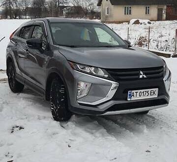 Серый Мицубиси Eclipse Cross, объемом двигателя 1.5 л и пробегом 51 тыс. км за 16600 $, фото 1 на Automoto.ua