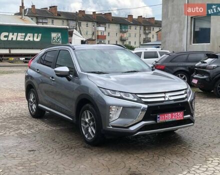 Серый Мицубиси Eclipse Cross, объемом двигателя 1.5 л и пробегом 53 тыс. км за 16900 $, фото 1 на Automoto.ua
