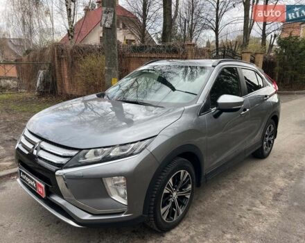 Серый Мицубиси Eclipse Cross, объемом двигателя 1.5 л и пробегом 93 тыс. км за 17840 $, фото 1 на Automoto.ua