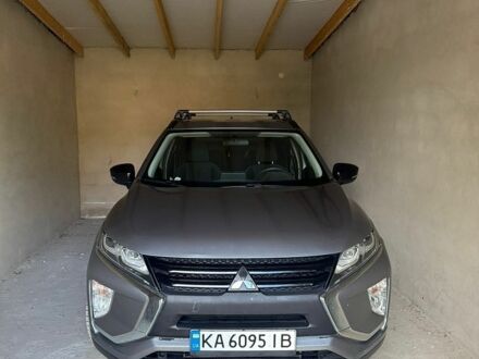 Серый Мицубиси Eclipse Cross, объемом двигателя 1.5 л и пробегом 85 тыс. км за 14500 $, фото 1 на Automoto.ua
