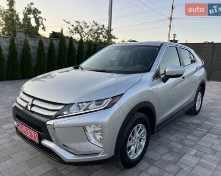 Серый Мицубиси Eclipse Cross, объемом двигателя 1.5 л и пробегом 129 тыс. км за 14900 $, фото 1 на Automoto.ua