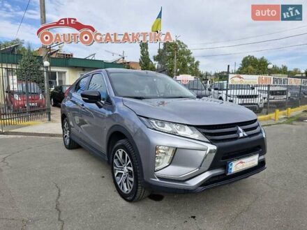 Серый Мицубиси Eclipse Cross, объемом двигателя 1.5 л и пробегом 135 тыс. км за 15999 $, фото 1 на Automoto.ua