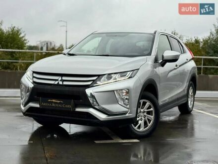 Сірий Міцубісі Eclipse Cross, об'ємом двигуна 1.5 л та пробігом 134 тис. км за 12990 $, фото 1 на Automoto.ua