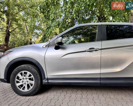 Сірий Міцубісі Eclipse Cross, об'ємом двигуна 1.5 л та пробігом 77 тис. км за 16800 $, фото 1 на Automoto.ua