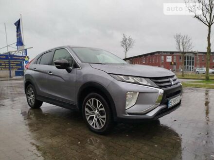 Сірий Міцубісі Eclipse Cross, об'ємом двигуна 1.5 л та пробігом 120 тис. км за 17200 $, фото 1 на Automoto.ua