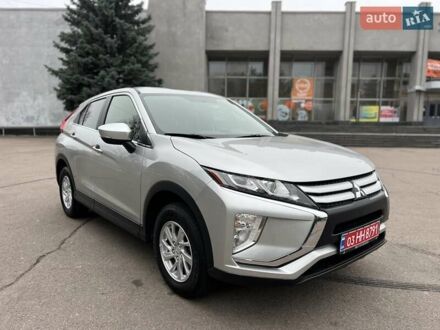 Серый Мицубиси Eclipse Cross, объемом двигателя 1.5 л и пробегом 129 тыс. км за 14900 $, фото 1 на Automoto.ua