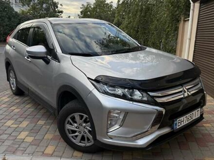 Сірий Міцубісі Eclipse Cross, об'ємом двигуна 1.5 л та пробігом 150 тис. км за 17000 $, фото 1 на Automoto.ua