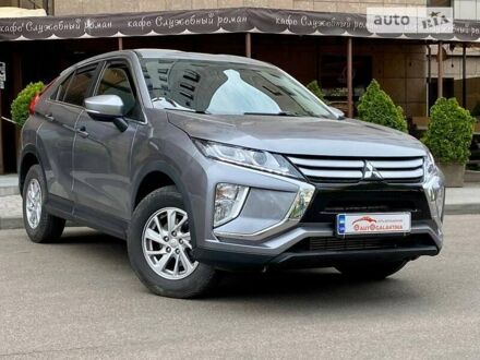 Серый Мицубиси Eclipse Cross, объемом двигателя 1.5 л и пробегом 94 тыс. км за 14999 $, фото 1 на Automoto.ua