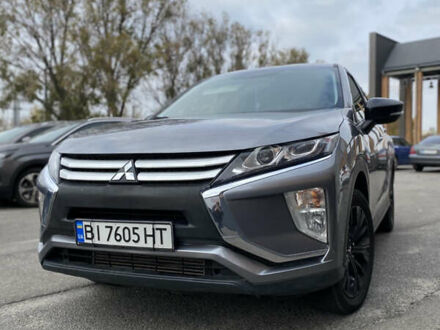 Серый Мицубиси Eclipse Cross, объемом двигателя 1.5 л и пробегом 90 тыс. км за 17000 $, фото 1 на Automoto.ua