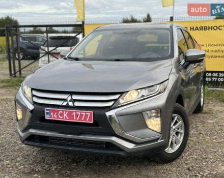 Серый Мицубиси Eclipse Cross, объемом двигателя 1.5 л и пробегом 227 тыс. км за 12900 $, фото 1 на Automoto.ua