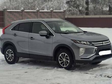 Серый Мицубиси Eclipse Cross, объемом двигателя 1.5 л и пробегом 115 тыс. км за 14999 $, фото 1 на Automoto.ua