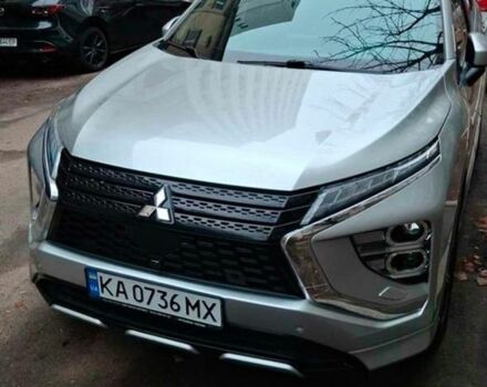 Серый Мицубиси Eclipse Cross, объемом двигателя 2 л и пробегом 42 тыс. км за 25000 $, фото 1 на Automoto.ua