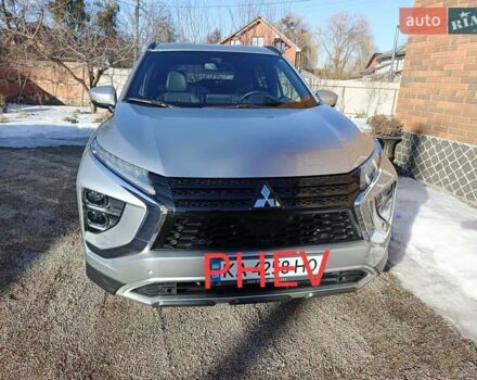 Серый Мицубиси Eclipse Cross, объемом двигателя 2.4 л и пробегом 58 тыс. км за 28500 $, фото 1 на Automoto.ua