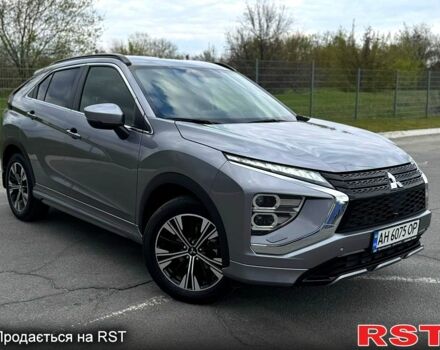 Серый Мицубиси Eclipse Cross, объемом двигателя 2 л и пробегом 27 тыс. км за 22400 $, фото 1 на Automoto.ua
