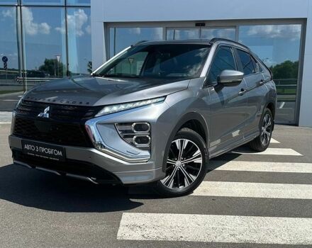 Серый Мицубиси Eclipse Cross, объемом двигателя 2 л и пробегом 83 тыс. км за 21551 $, фото 1 на Automoto.ua