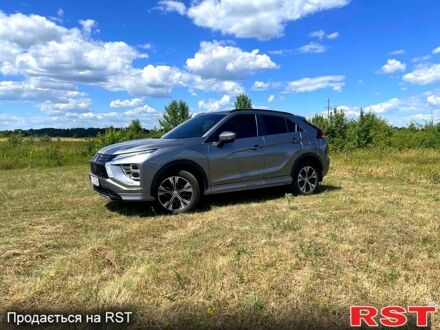 Сірий Міцубісі Eclipse Cross, об'ємом двигуна 2 л та пробігом 31 тис. км за 21000 $, фото 1 на Automoto.ua