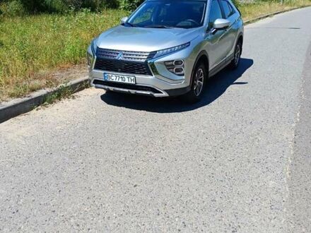 Міцубісі Eclipse Cross 2022 у Львові на Automoto.ua Сірий Міцубісі Eclipse Cross, об'ємом двигуна 1.5 л та пробігом 39 тис. км за 21200 $, фото 1 на Automoto.ua