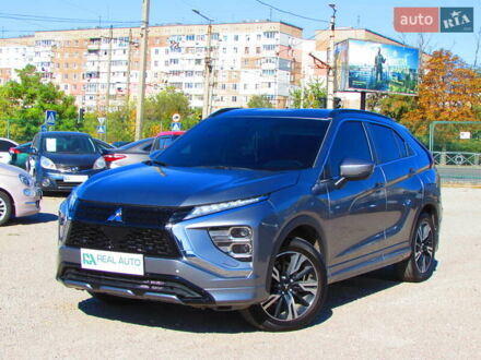 Серый Мицубиси Eclipse Cross, объемом двигателя 2 л и пробегом 19 тыс. км за 27500 $, фото 1 на Automoto.ua