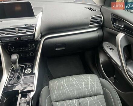 Синій Міцубісі Eclipse Cross, об'ємом двигуна 0 л та пробігом 138 тис. км за 15500 $, фото 39 на Automoto.ua