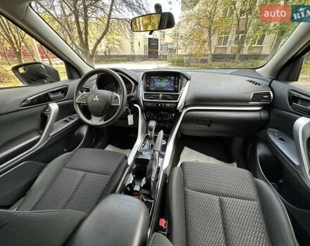 Мицубиси Eclipse Cross 2018 в Нетешине на Automoto.ua Синий Мицубиси Eclipse Cross, объемом двигателя 1.5 л и пробегом 178 тыс. км за 14500 $, фото 6 на Automoto.ua