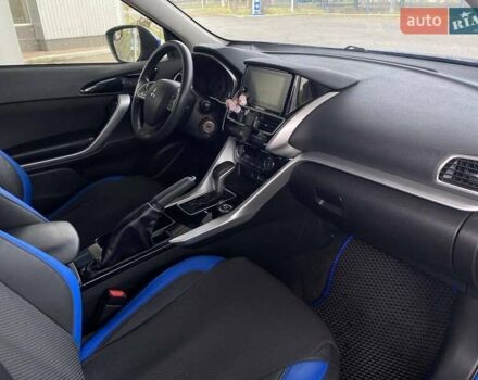 Синий Мицубиси Eclipse Cross, объемом двигателя 1.5 л и пробегом 126 тыс. км за 17200 $, фото 31 на Automoto.ua