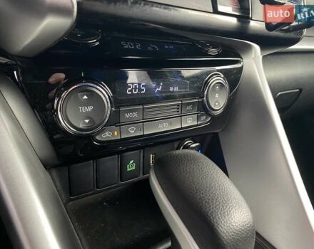 Синий Мицубиси Eclipse Cross, объемом двигателя 1.5 л и пробегом 126 тыс. км за 17200 $, фото 37 на Automoto.ua