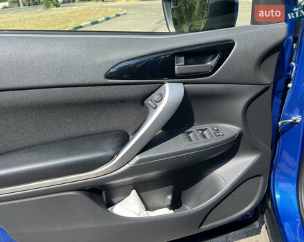 Синий Мицубиси Eclipse Cross, объемом двигателя 1.5 л и пробегом 62 тыс. км за 12000 $, фото 3 на Automoto.ua