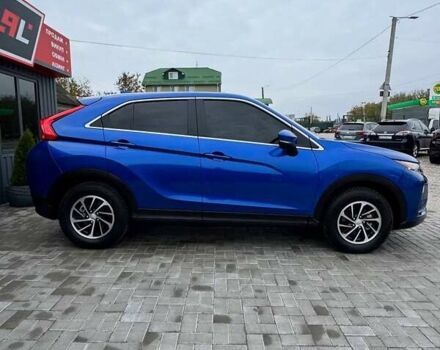 Синий Мицубиси Eclipse Cross, объемом двигателя 1.5 л и пробегом 59 тыс. км за 17700 $, фото 5 на Automoto.ua