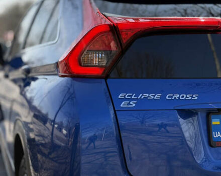 Синий Мицубиси Eclipse Cross, объемом двигателя 1.5 л и пробегом 59 тыс. км за 16950 $, фото 19 на Automoto.ua