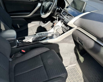 Синий Мицубиси Eclipse Cross, объемом двигателя 1.5 л и пробегом 65 тыс. км за 16300 $, фото 19 на Automoto.ua